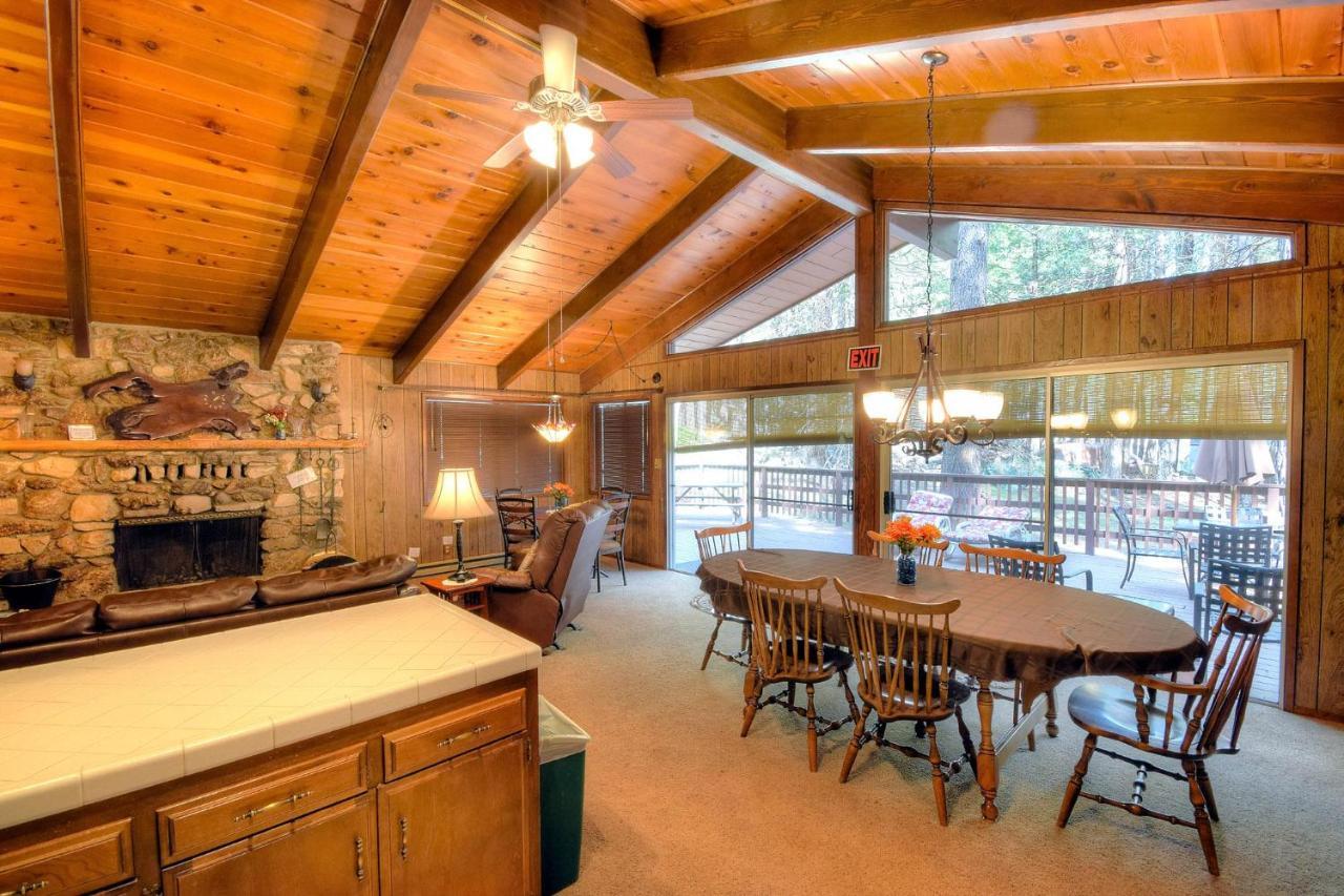 Papa Bear Cabin North Wawona Zewnętrze zdjęcie
